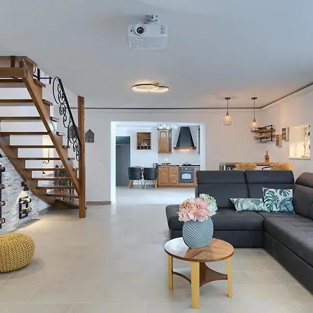 Barbara Sunset Feriehus